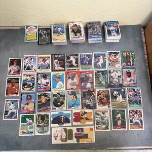 Lot of over 390 MLB Trading Cards, 1982-1992. 3 Autographed READ